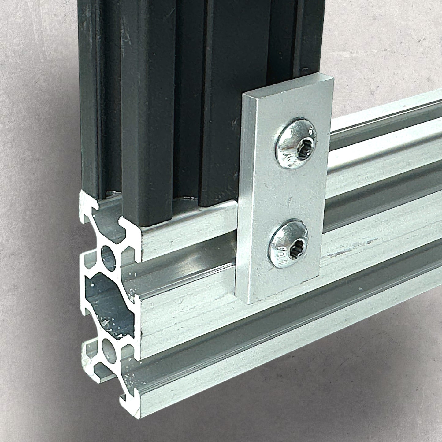 The Aluminum Carpenter, 8020, 80/20, Aluminium extrusion, Aluminum extrusion, Fixtures, Fasteners, Tools, 2040 Flush Plate, 2040, Flush Plate, Connection Front 1 View
