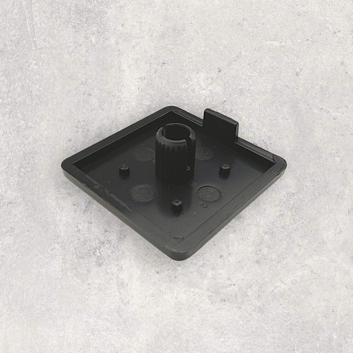 30 Series Plastic End Cap