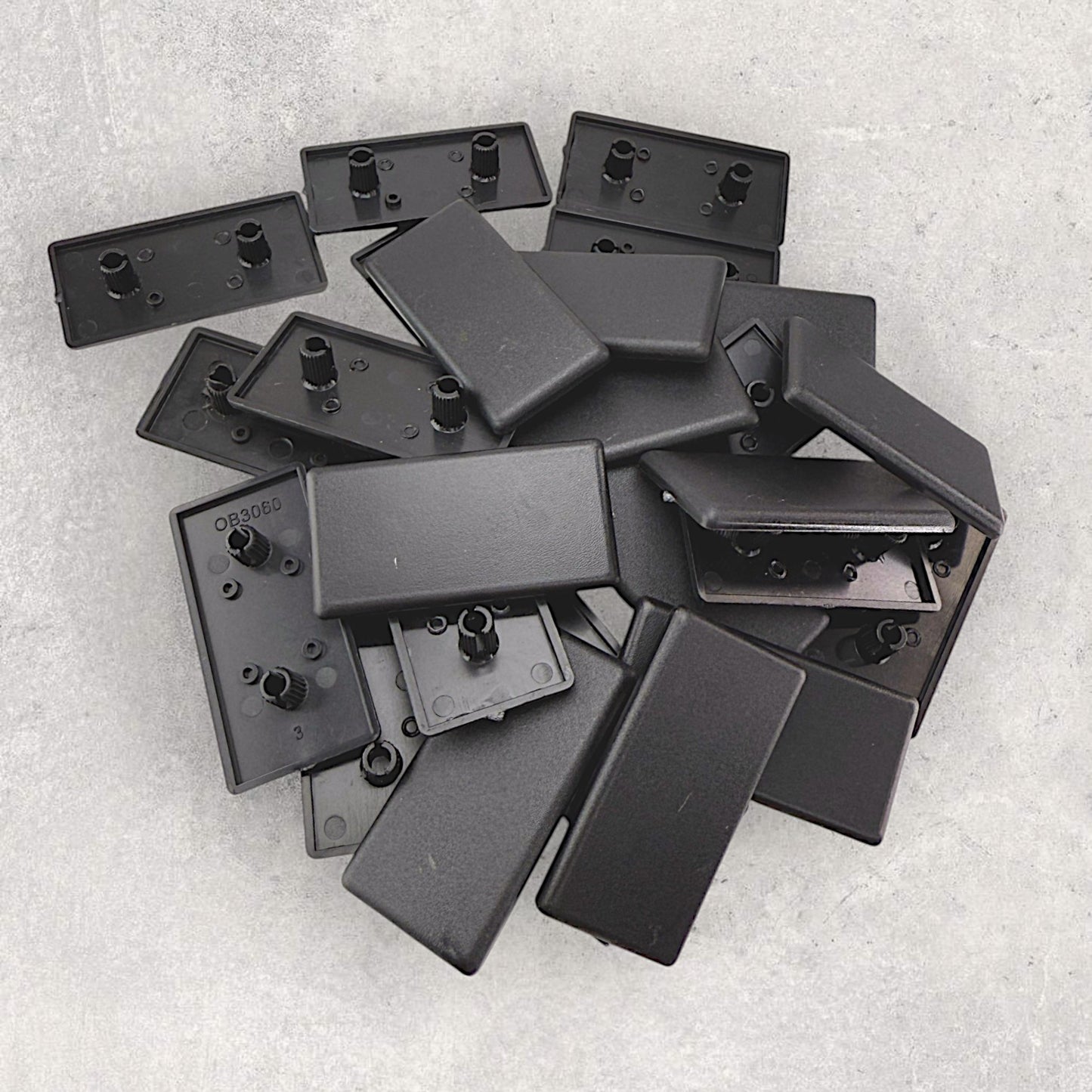 30 Series Plastic End Cap