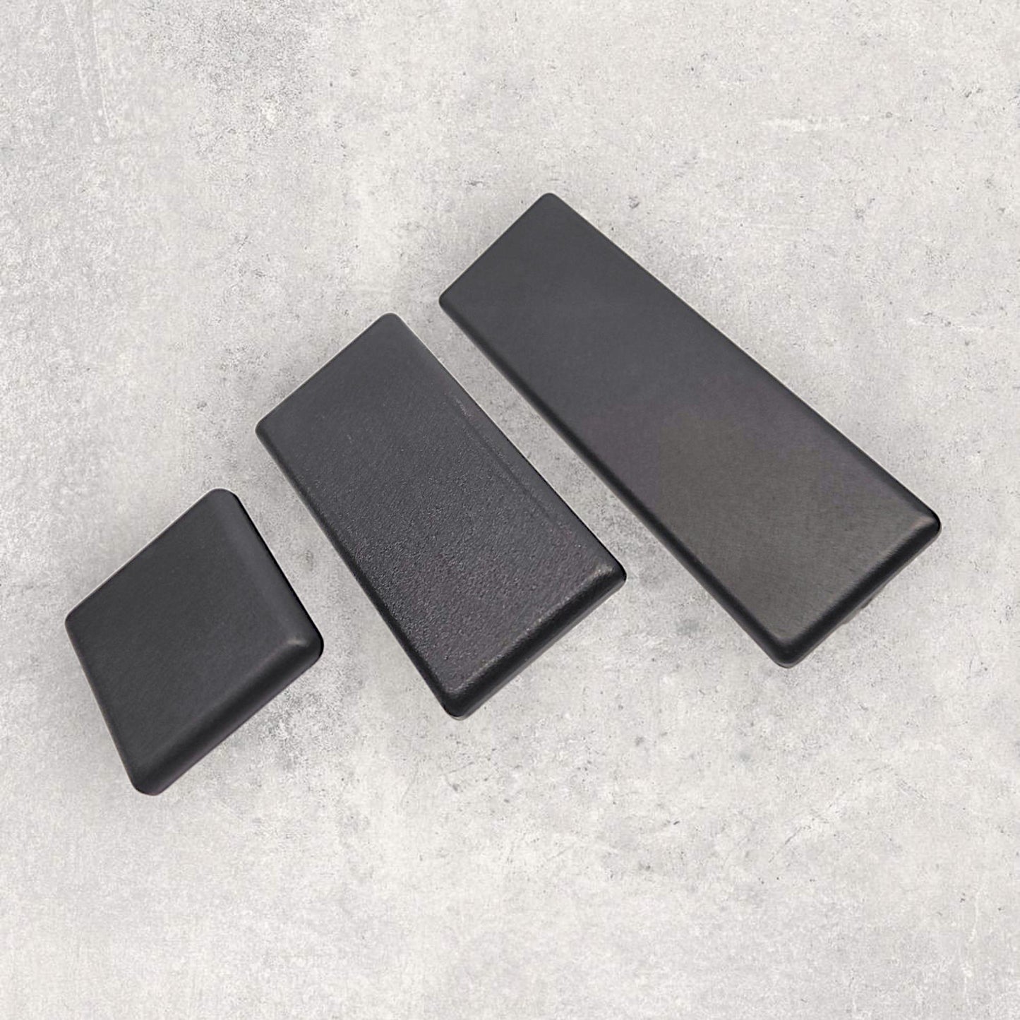 30 Series Plastic End Cap