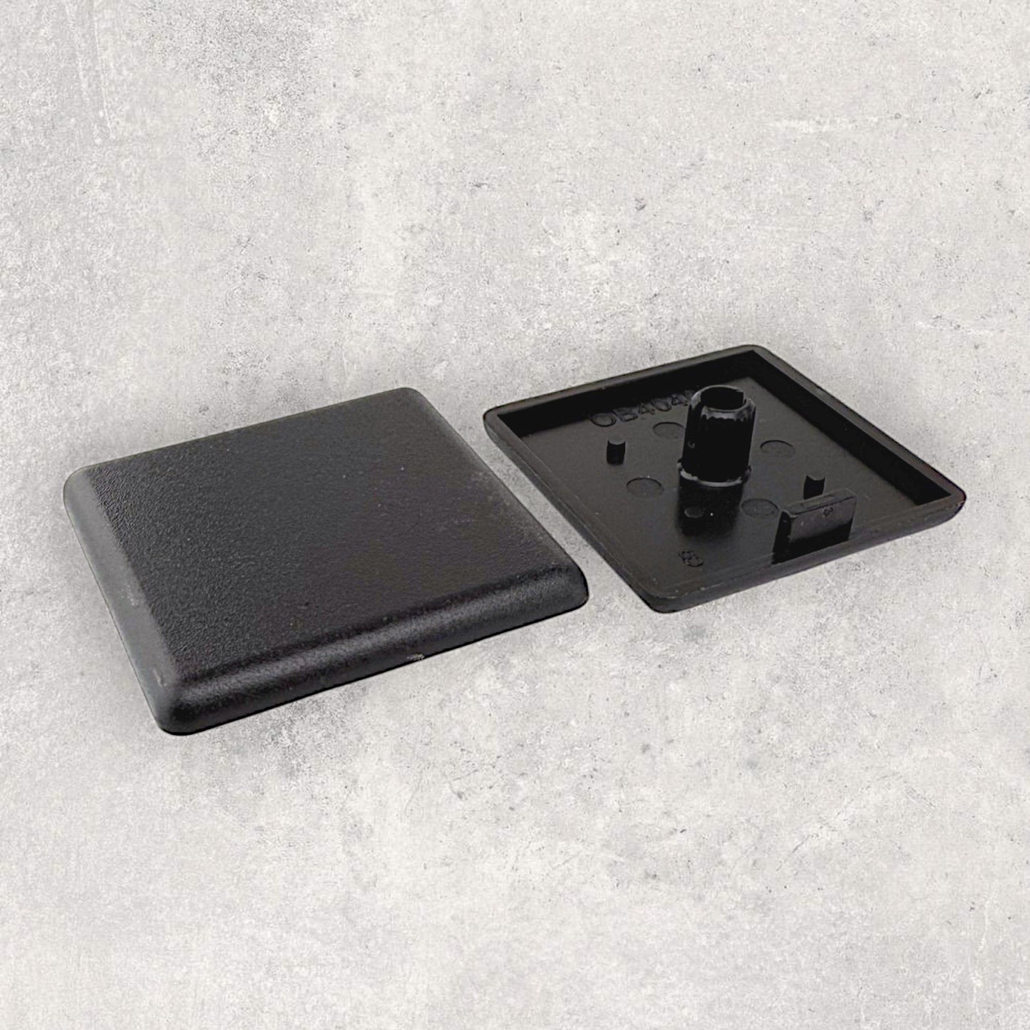 40 Series Plastic End Cap