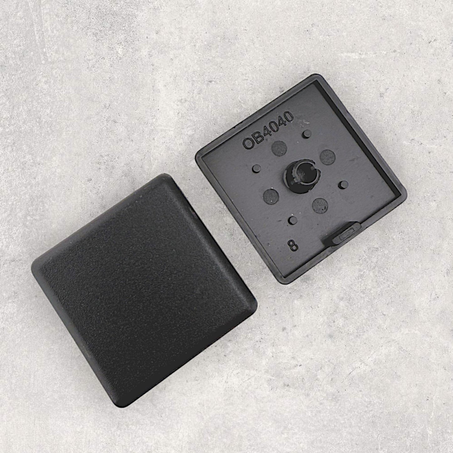 40 Series Plastic End Cap