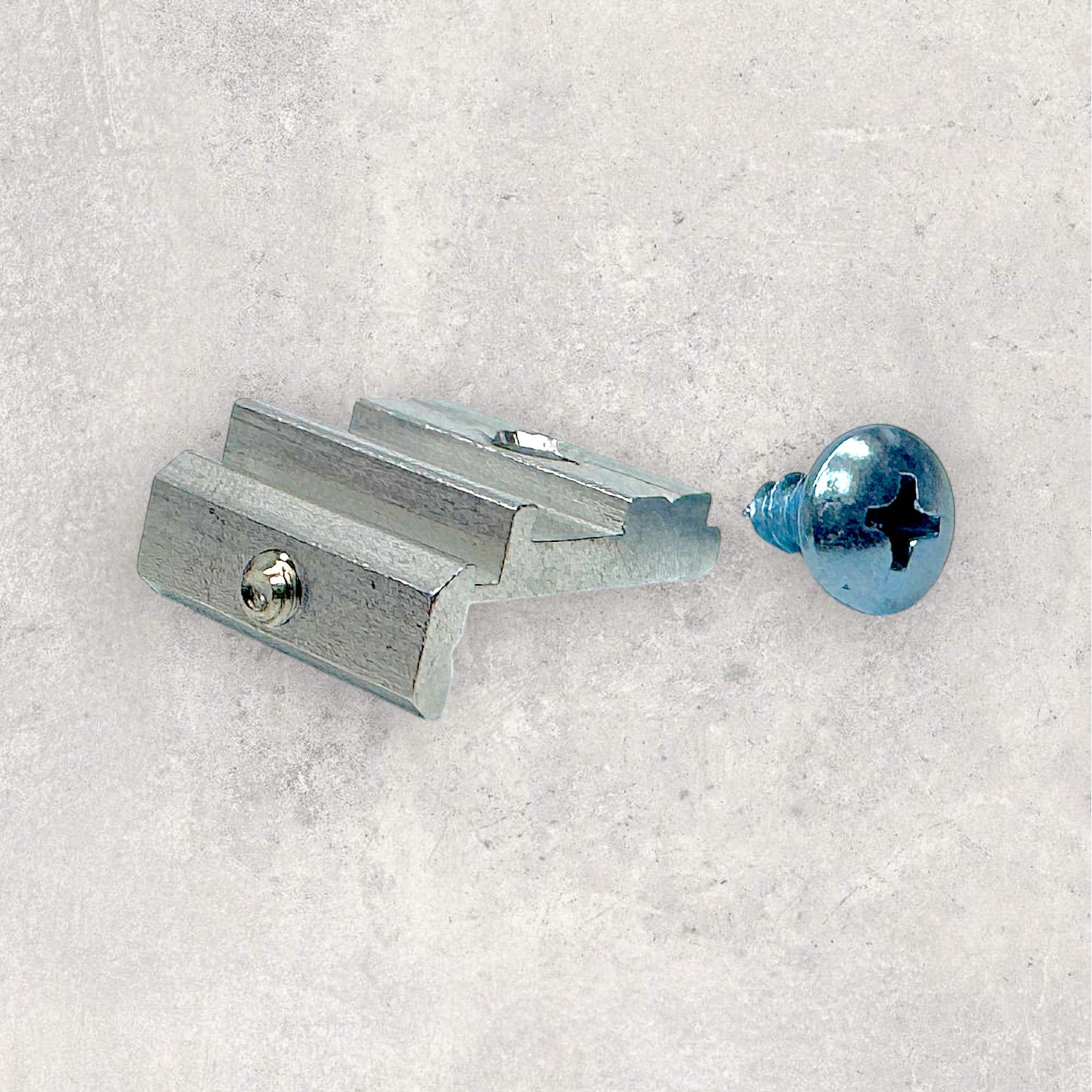 20 Series Shelf Bracket (Set of 4)