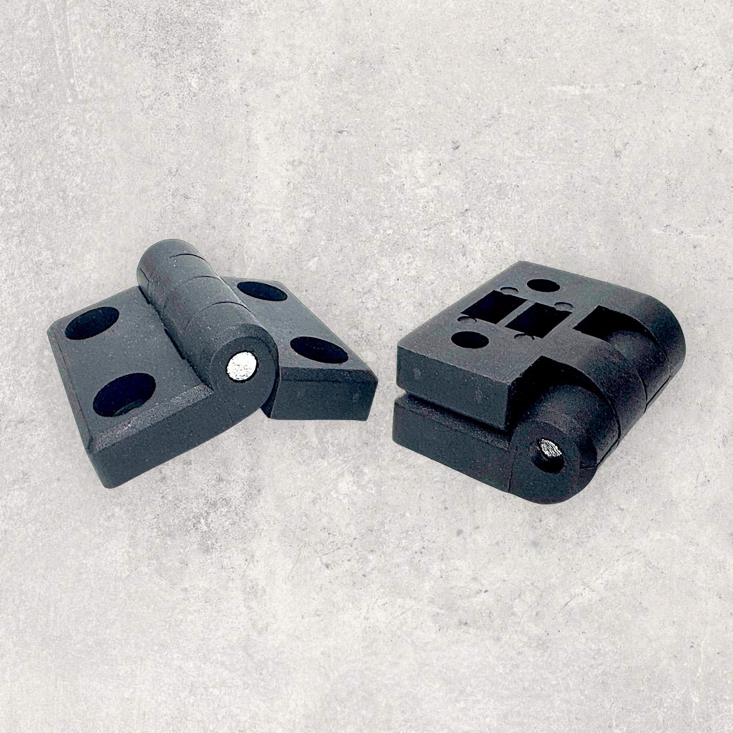 30 Series Flip Nylon Hinge (Set of 4)