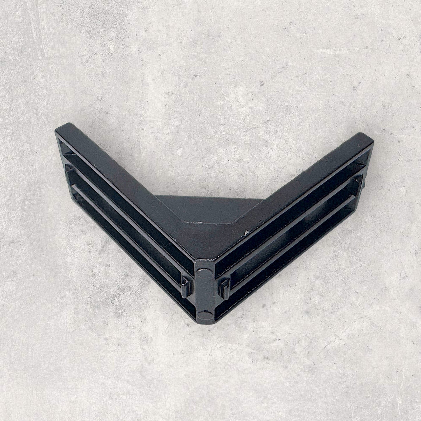 4080 Corner Bracket (Black)