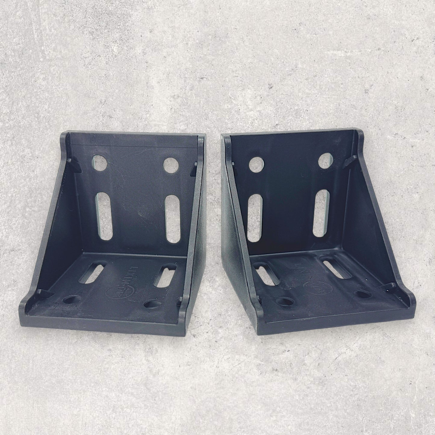 8080 Nylon Corner Bracket Black