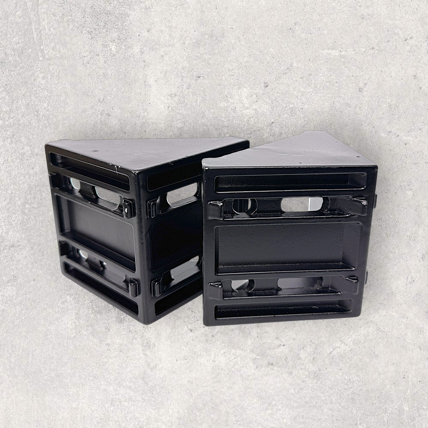 8080 Corner Bracket (Black)