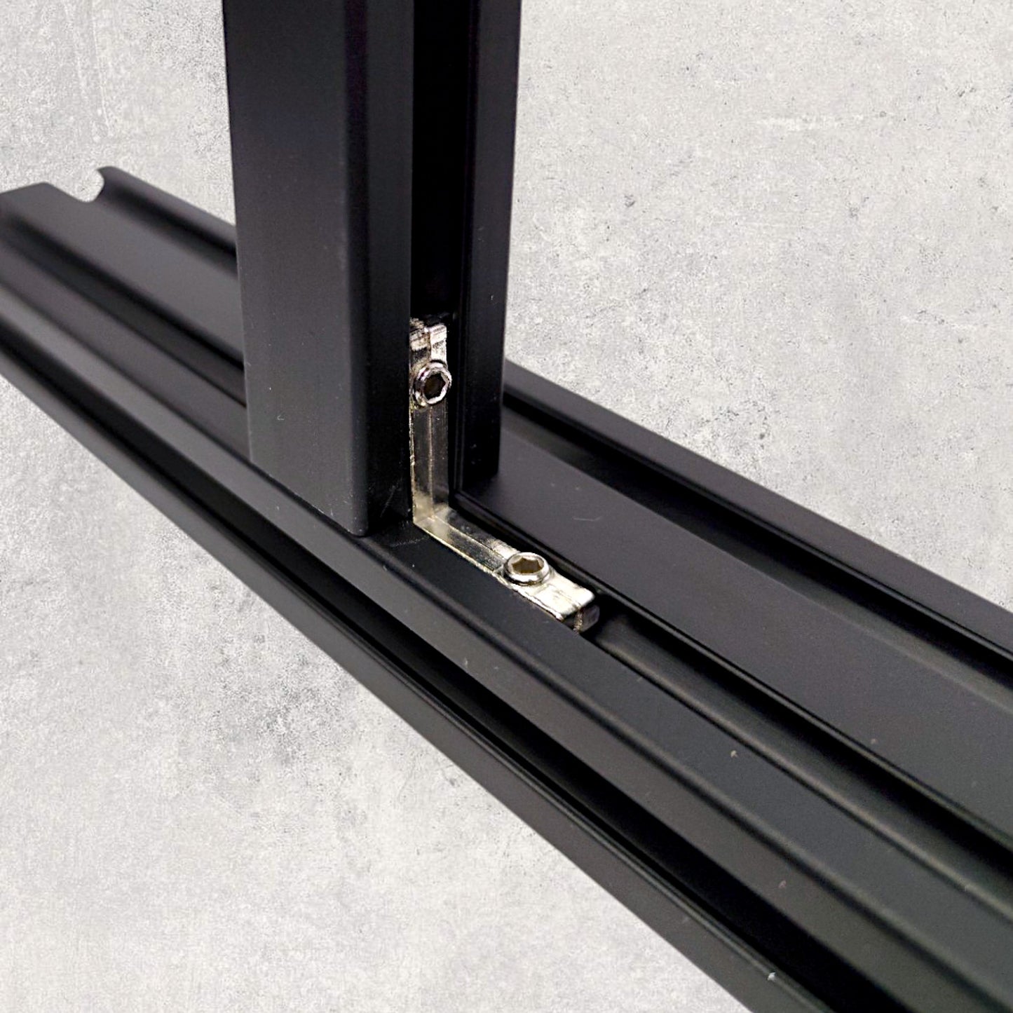 20 Series Concealed L-Bracket